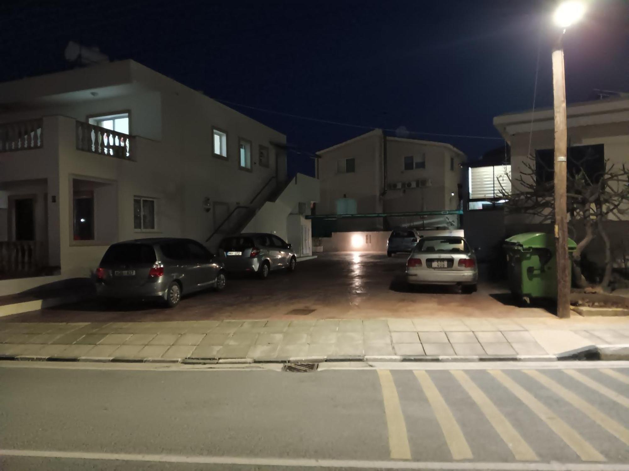 Апартаменти Pari Пафос